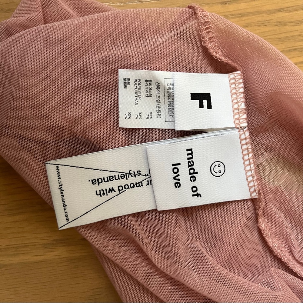 Stylenanda Colorblock Sheer Mesh Top - OS - Picture 3 of 5